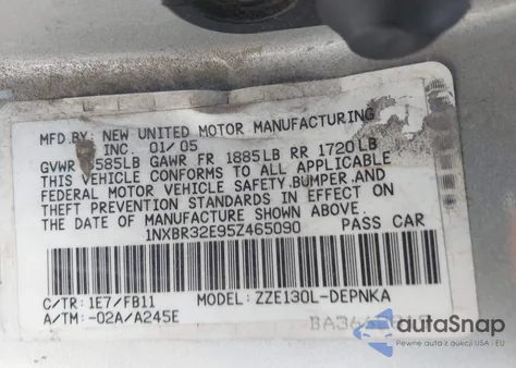 2005 Toyota Corolla Le z USA, uszkodzony, nr VIN 1NXBR32E95Z465090